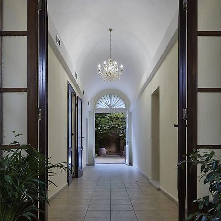 Yard 19 Bed & Breakfast ราเวนนา ภายนอก รูปภาพ