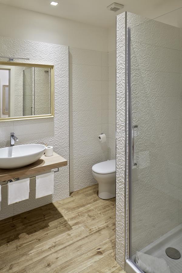 Yard 19 Bed & Breakfast ราเวนนา ภายนอก รูปภาพ